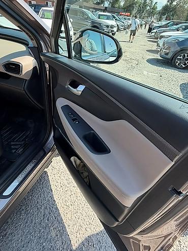 sprinter 4 4: Hyundai Santa Fe: 2019 г., 0.2 л, Автомат, Бензин, Кроссовер — 1