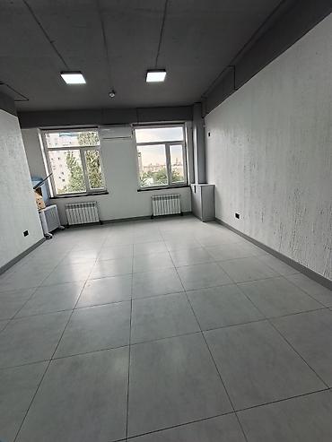 сдаю 8000: Сдается офис кабинет: 32кв.м. по $800, Остался последний свободный — 2