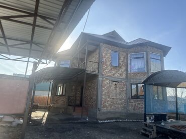 Продажа домов: Дом, 250 м², 6 комнат, Собственник, Косметический ремонт — 1