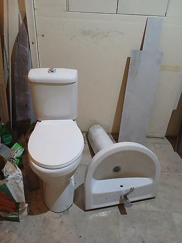 unitaz qapagi: Satılır: hamam/tualet üçün sanitariya dəsti Məhsul tərkibi: - Kompakt — 2