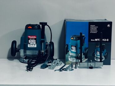 Стабилизаторы тока: Фрезер Makita 3612C подходит для обработки дерева, пластика и других