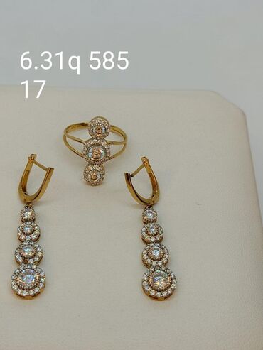 Zərgərlik dəstləri: Dəstə daxildir: Sırğa, Sarı qızıl, 585 Əyar -da lalafo.az — 32 Zərgərlik dəstləri: Dəstə daxildir: Sırğa, Sarı qızıl, 585 Əyar — 32