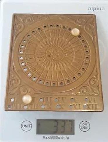 Ostali antikviteti: Antikni Veliki Večiti Mesingani Kalendar Bog Sunca Sedef dug. Vintage — 16
