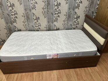 садовая мебель: Tək nəfərlik yataq dəsti - Ölçü: təxmini 90x200 sm (tək çarpayı