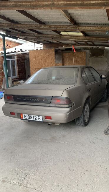 включатель фар мерс: Nissan Maxima: 1990 г., 3 л, Механика, Бензин, Седан