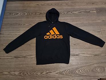 Adidas duks 
M velicina