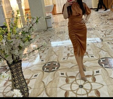 Ziyafət donları: Qadın geyimləri – zərif paltarlar dəsti 1) Ağ midi paltar - Düz — 5