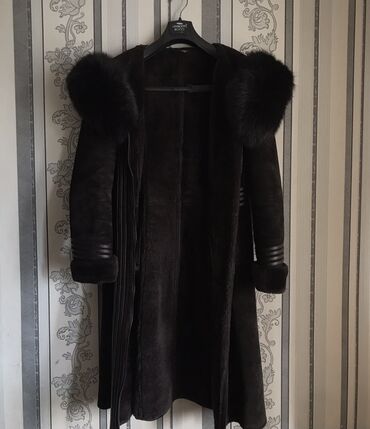 женские куртки с мехом: Шуба, S (EU 36), M (EU 38)