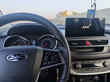JAC: JAC js3 pro.5 ay qabaq salondan alınıb.Surlmur deyə satilir.cemi 7500 — 7