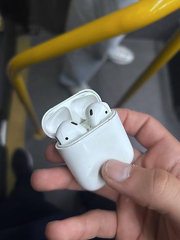 cloud cx a4: Airpods 1 tam iwlek original — 3
