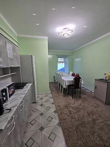 Посуточная аренда домов: 100 м², 3 комнаты — 5