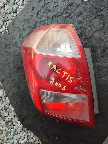 рактис: Задний левый стоп-сигнал Toyota 2005 г., Б/у, Оригинал, Япония — 6