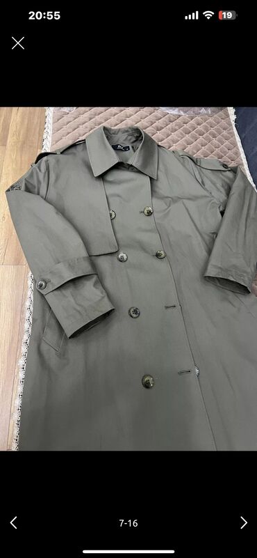 Пальто: 1. Продаю белую куртку Uniglo, новая с этикеткой. Размер 3ХЛ — 7