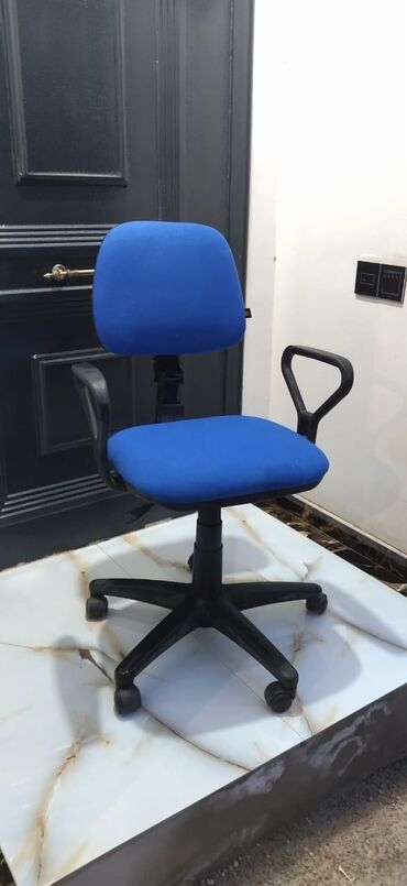 массажное кресло баку: Кресло для стрижки