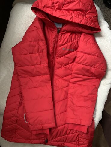 детский куртку: Куртка Columbia 9-12 лет, легкая, тонка зимняя, теплая, термо, в