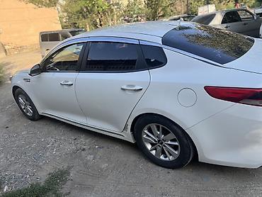 Продажа авто: Kia K5: 2017 г., 2 л, Автомат, Газ, Седан — 4
