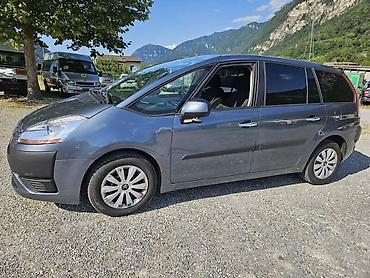 corsa c: DELOVI ZA CITROEN C4 GRAND PICASSO 1.6HDI 2009. GOD — 2