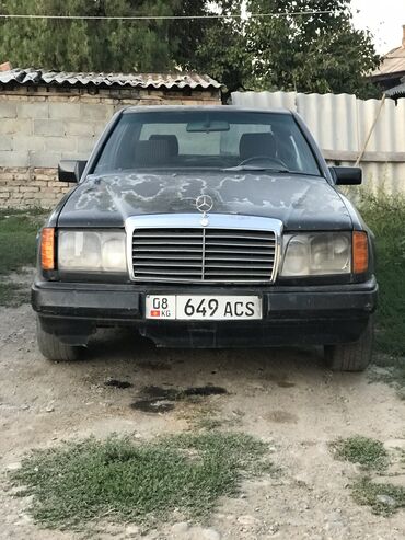 меняю на недвижимость: Mercedes-Benz W124: 2.4 л, Механика, Дизель