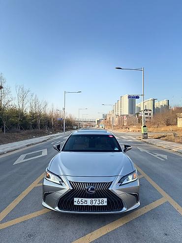 Lexus: Lexus ES: 2019 г., 2.5 л, Гибрид at lalafo.kg — 2 Lexus: Lexus ES: 2019 г., 2.5 л, Гибрид — 2