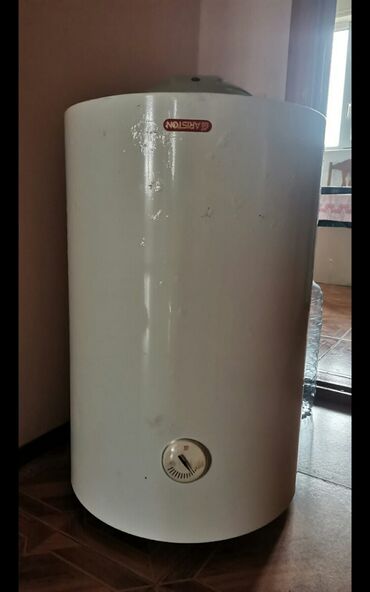 Elektronika: 80 lt ariston satilir. 100 azn real aliciya endirim olacaq. Unvan