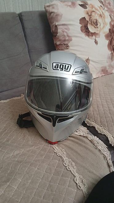 renault matoru: AGV tam üzlü motosiklet dəbilqəsi – gümüş rəng sınıq cırıq yoxdu — 2