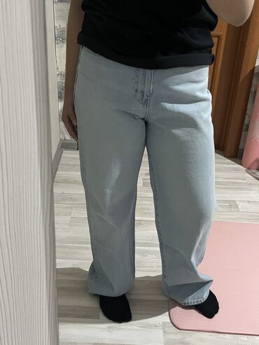 белые джинсы клеш: Прямые, Uniqlo, Япония, Средняя талия