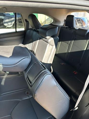 Toyota: Toyota Highlander: 2022 г., 3.5 л, Автомат, Бензин, Кроссовер — 7