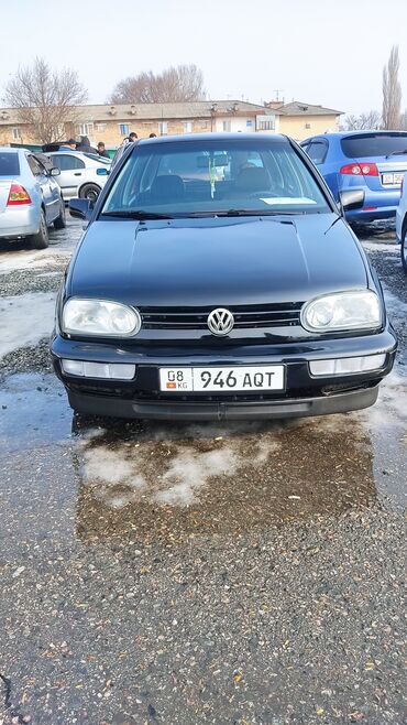 авто шаран: Volkswagen Golf: 1996 г., 1.8 л, Механика, Бензин, Хэтчбэк