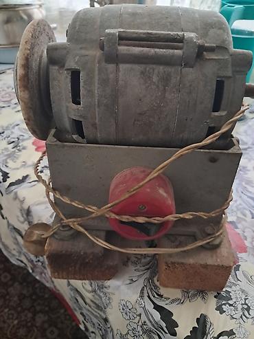 bıçaq itiləyən: Məhsul: Elektrik daşlayıcı (sıyırma/bilənma aparatı) Təsvir: - — 2