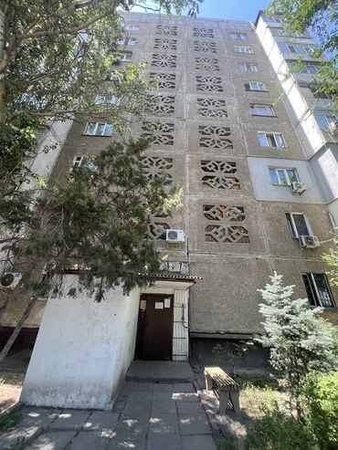 город балыкчы квартира: 1 бөлмө, 37 кв. м, 105-серия, 7 кабат, Эски ремонт