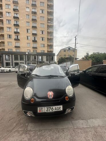 матиз калонка: Черный городской автомобиль Daewoo Matiz с компактным кузовом