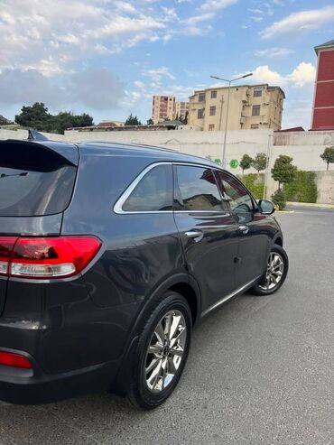 Kia: Kia Sorento: 2.2 l | 2016 il Ofrouder/SUV — 3