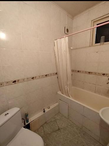 green hills: 3 комнаты, 60 м², 5 мкр 5 этаж, Требуется ремонт — 6