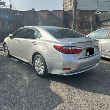 Lexus: Lexus ES: 2015 г., 2.5 л, Гибрид, Седан