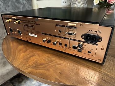music player: Marantz NA-11 S1 D/A Converter DAC Network SSD. HDD Music Player — 10