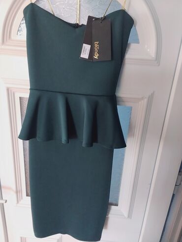 new yorker srbija zimske jakne: S (EU 36), color - Green, Short sleeves at lalafo.rs new yorker srbija zimske jakne: S (EU 36), color - Green, Short sleeves