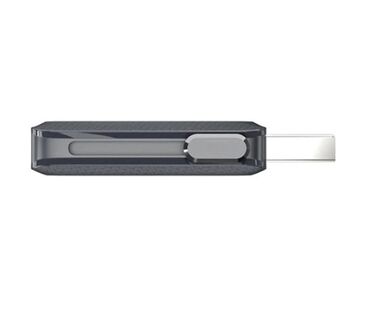 Yaddaş kartları: Təzədir, qutusundan çıxmayıb. Sandisk, 64 G. Bir tərəfi USB 3.1, o