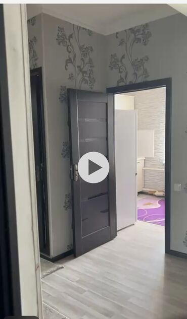 аренда домов посуточно: 4 комнаты, 102 м², 106 серия, 5 этаж, Евроремонт