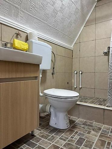 Kuća na dan: Izdaje se vikendica od 40m2 u Kajtasovu. Kapaciteta do 4 osobe. Cena — 11