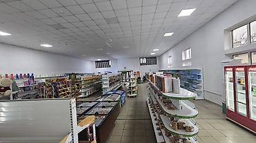 Продажа другой коммерческой недвижимости: Продаю 2 коммерческих объекта на соседних участках по трассе Бишкек- — 11