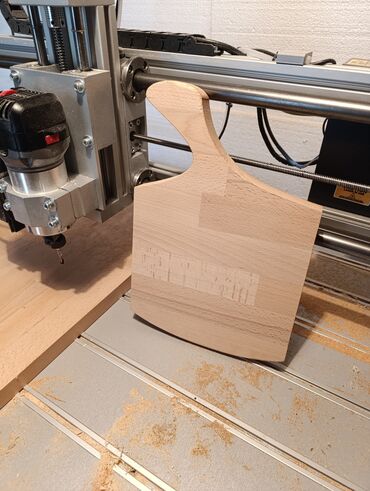 Tacne: 2u1 slavska daska za žito i daska za sečenje - Materijal: pun drvni na lalafo.rs — 10 Tacne: 2u1 slavska daska za žito i daska za sečenje - Materijal: pun drvni — 10