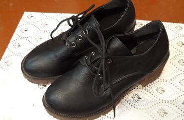 сменная обувь: Ботинки и ботильоны 36, цвет - Черный