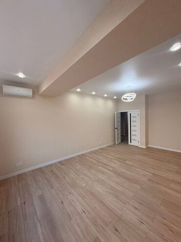 разделитель комнаты: 2 комнаты, 80 м², Элитка, 9 этаж, Дизайнерский ремонт