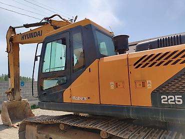 фрезер е26: Экскаватор, Hyundai, 2019 г., Гусеничный — 1