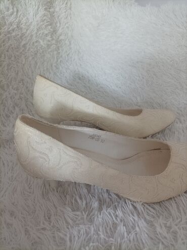 белые туфли для свадьбы: Туфли