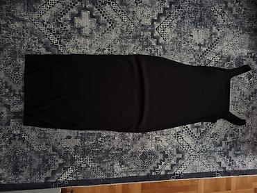 duge crne haljine: Crna uska haljina bez rukava - Kroj: uska/strukirana, midi dužina — 1