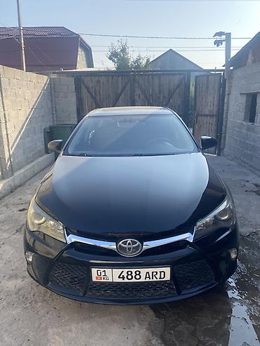 tesla model x: Toyota Camry: 2017 г., Автомат, Бензин, Седан — 2