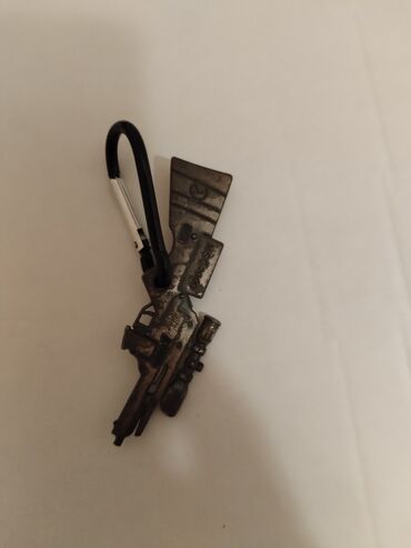 Breloklar: Məşhur motivli rezin breloklar dəsti - Material: yumşaq silikon/rezin — 19