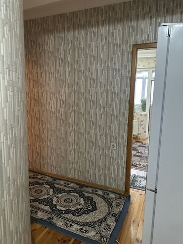 Uzunmüddətli kirayə mənzillər: 1 otaqlı mənzil – tam mebel və məişət texnikası ilə Razin akkord — 4