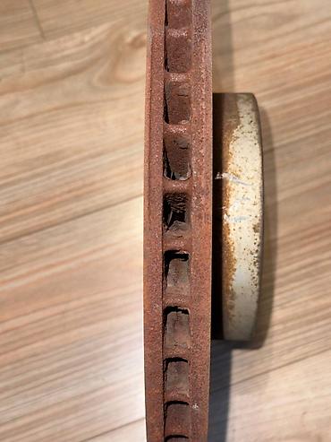 Тормозные диски: Предний тормозной диск BMW 2016 г., Б/у, Оригинал, США — 5